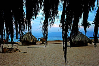 Photo of huts and beach at Big Dune